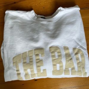 THE BAR WHITE SWEATSHIRT 🤍